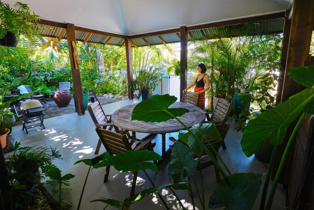 Serenity Picnic Bay Exterior photo
