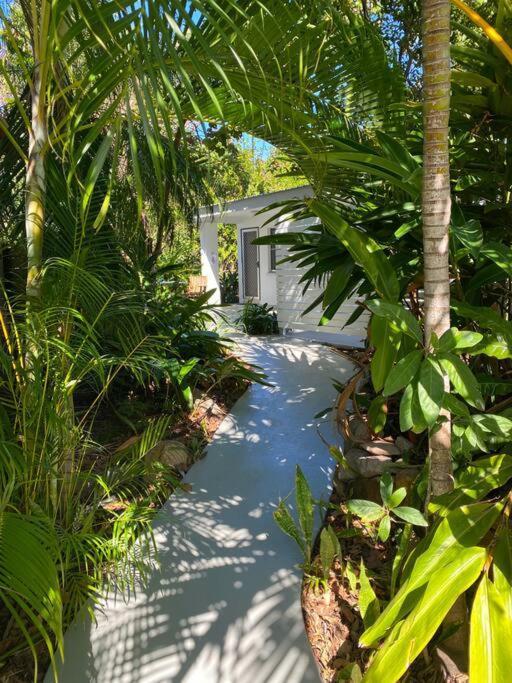 Serenity Picnic Bay Exterior photo